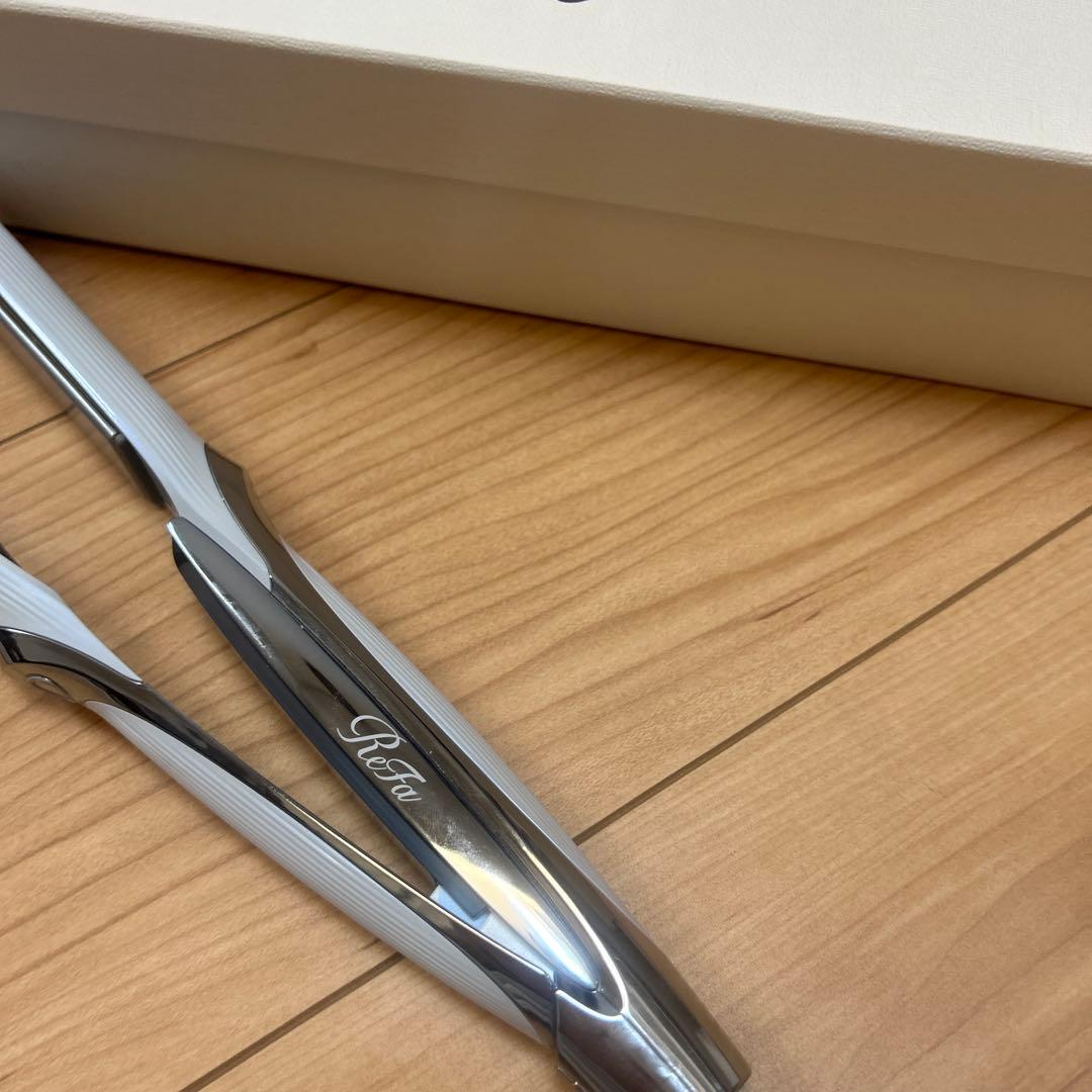 asy　ReFa ストレートヘアアイロン ホワイト