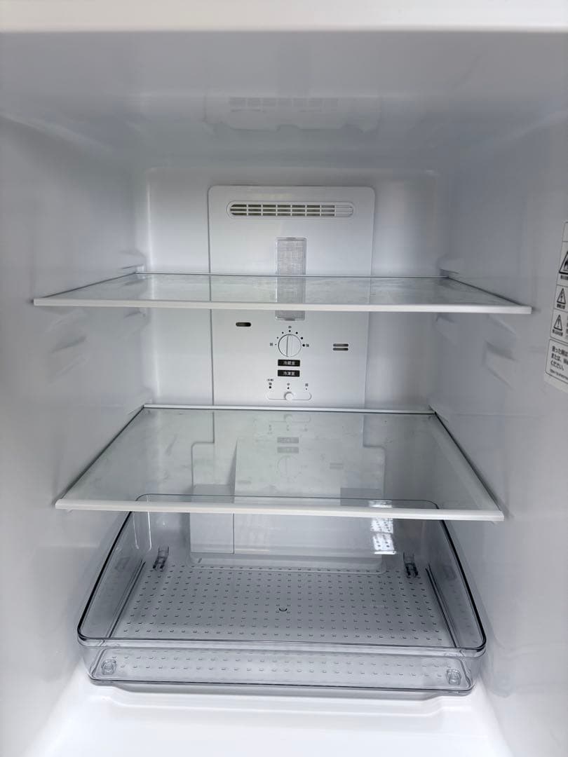 お値下げしました！2023年製SHARP ノンフロン冷蔵庫　SJ-D15J-W