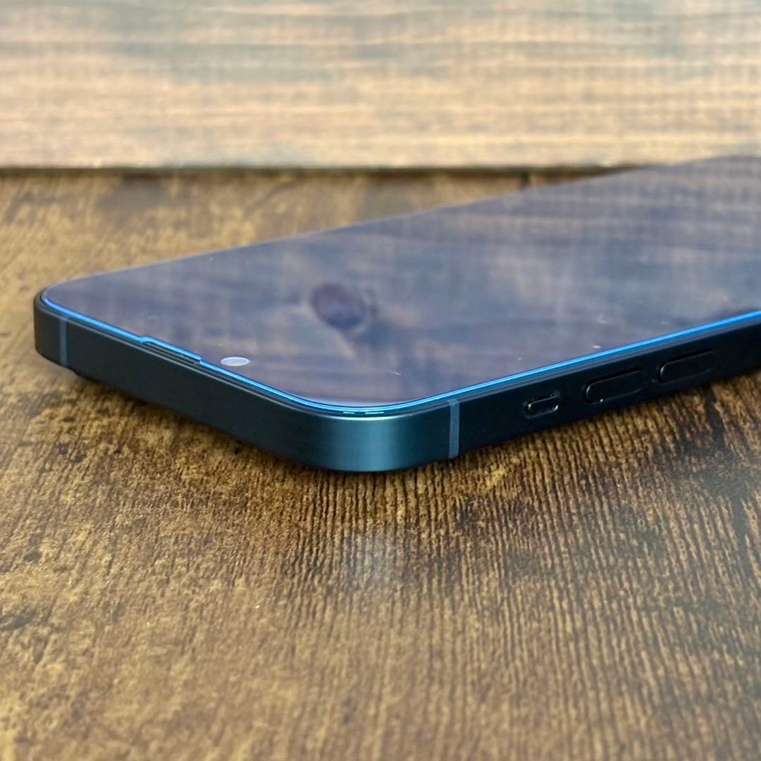 美品 Apple iPhone 14 Plus 256GB SIMフリー