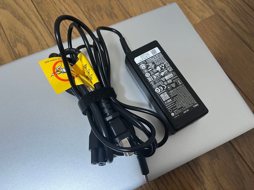 Windowsノート本体 Dell Inspiron 14 Ryzen7 SSD512GB