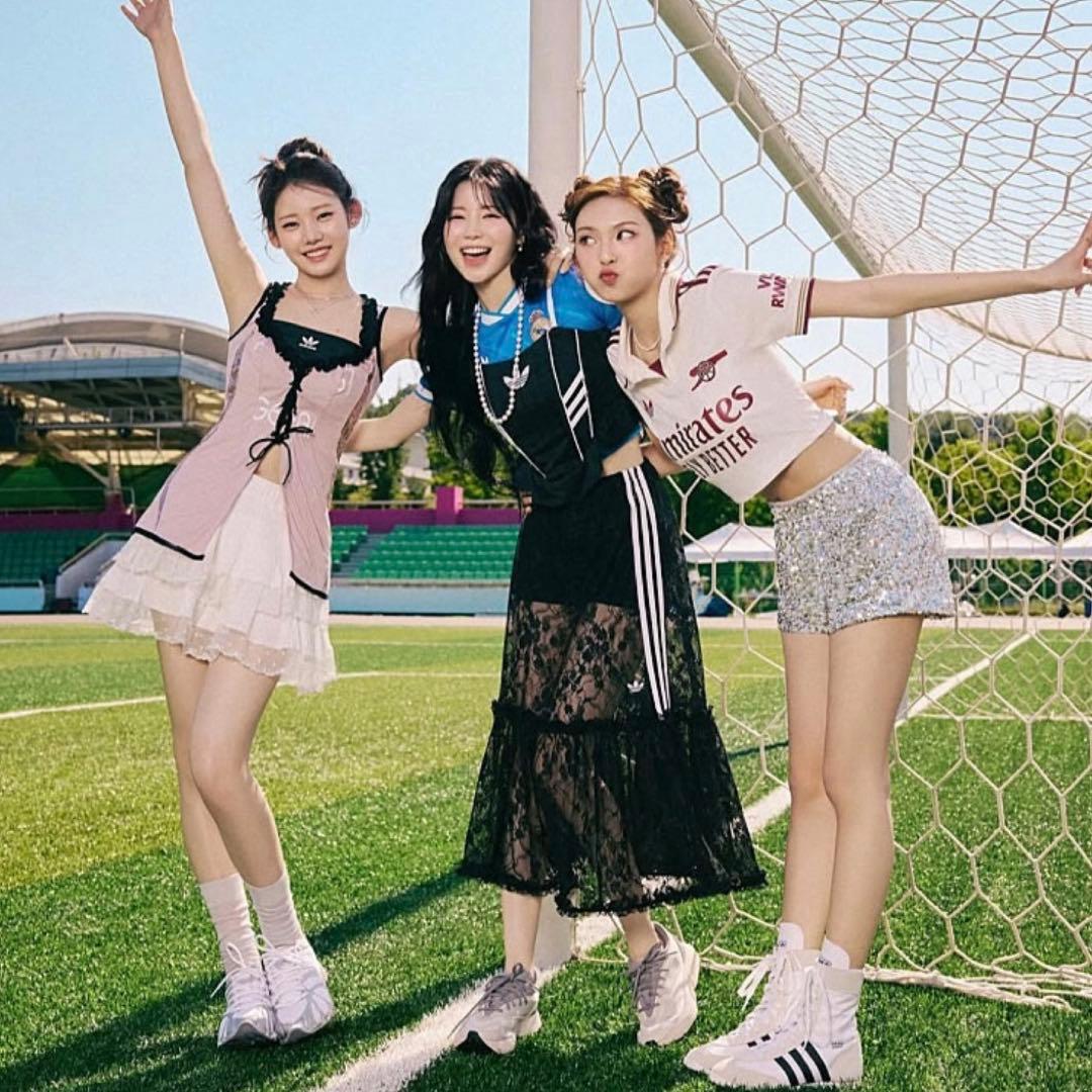 海外限定モデルM⭐️adidas アーセナル ショート丈 ベイビーモンスター着用