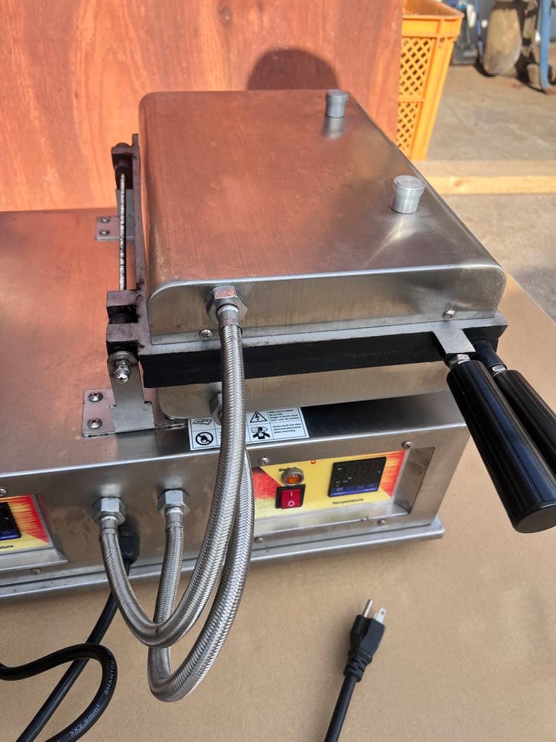 ベビーカステラ　メーカー NP-364 2KW