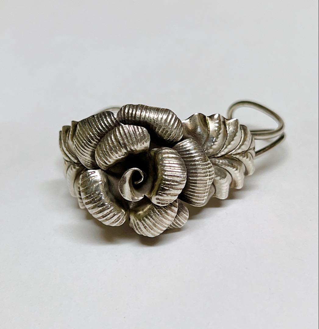 カレンシルバー バラモチーフ カフバングル