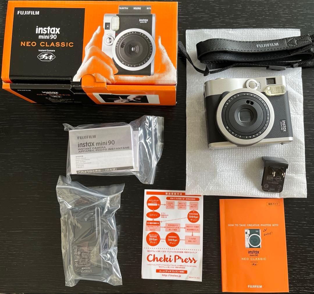 Fujifilm instax mini 90 NEO CLASSIC カメラ