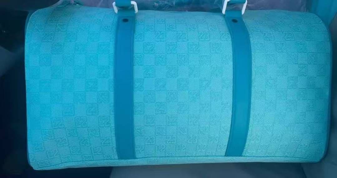 ジョーダン モノグラムボストンバッグ ターコイズ 未使用