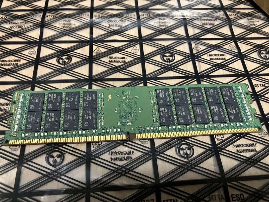 サーバー用メモリ　32GB DDR4