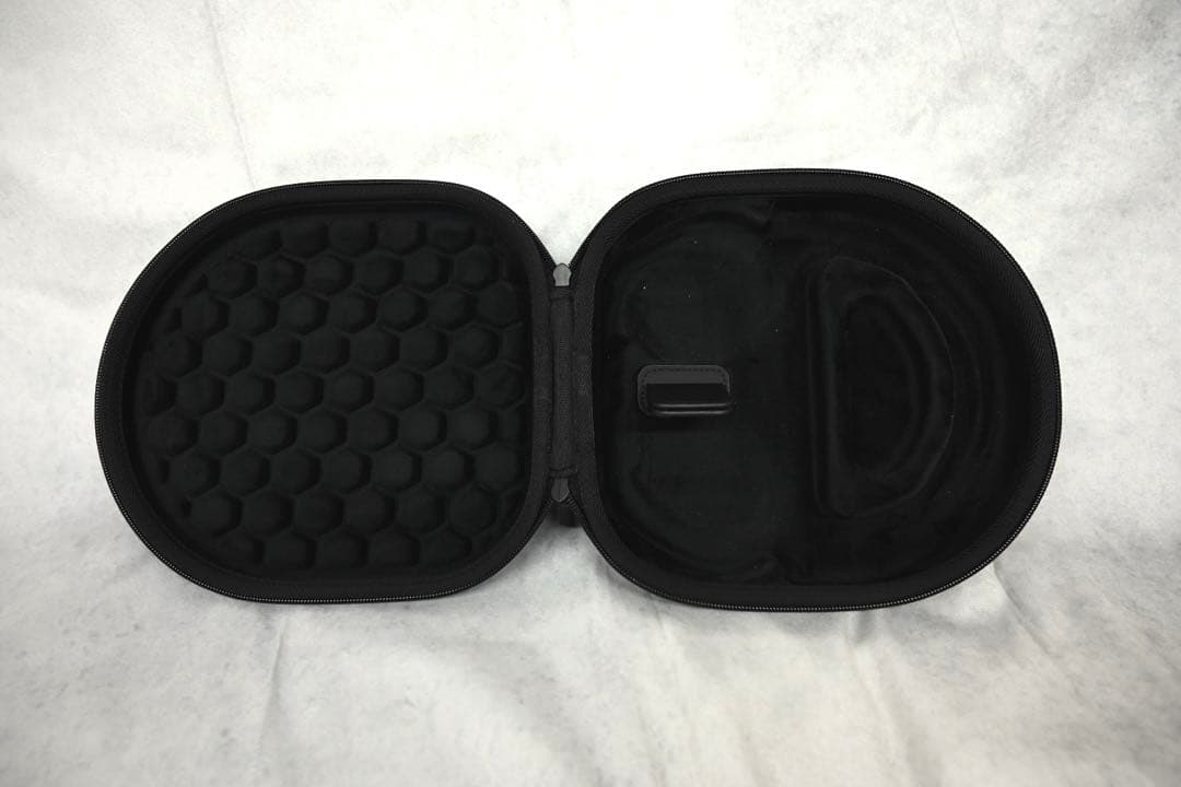 2024 AirPods Max ミッドナイト