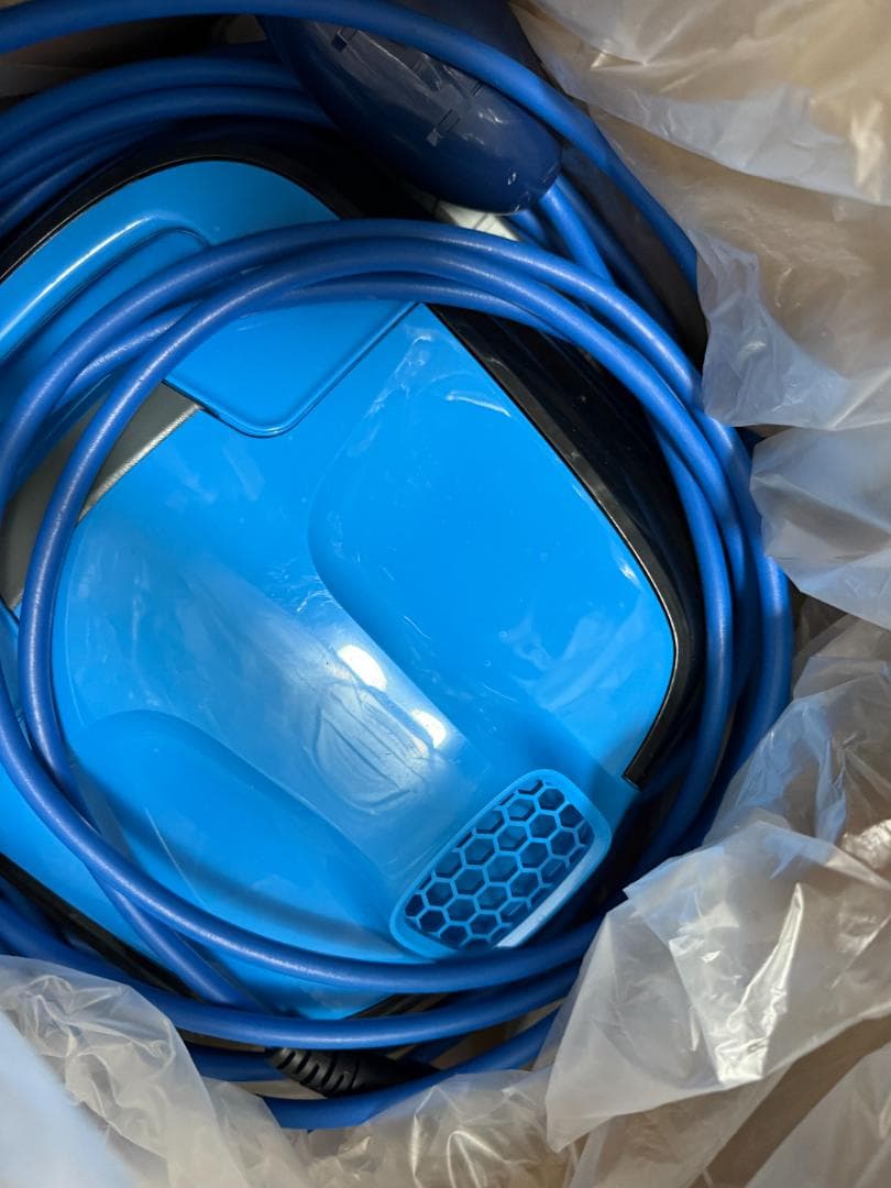 Dolphin Nautilus CC 自動ロボット式プール掃除機