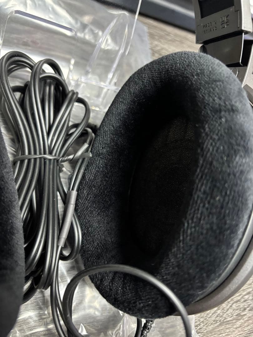 【ほぼ新品】HD600 ゼンハイザー 使用1回のみ モニター ヘッドホン　超美品