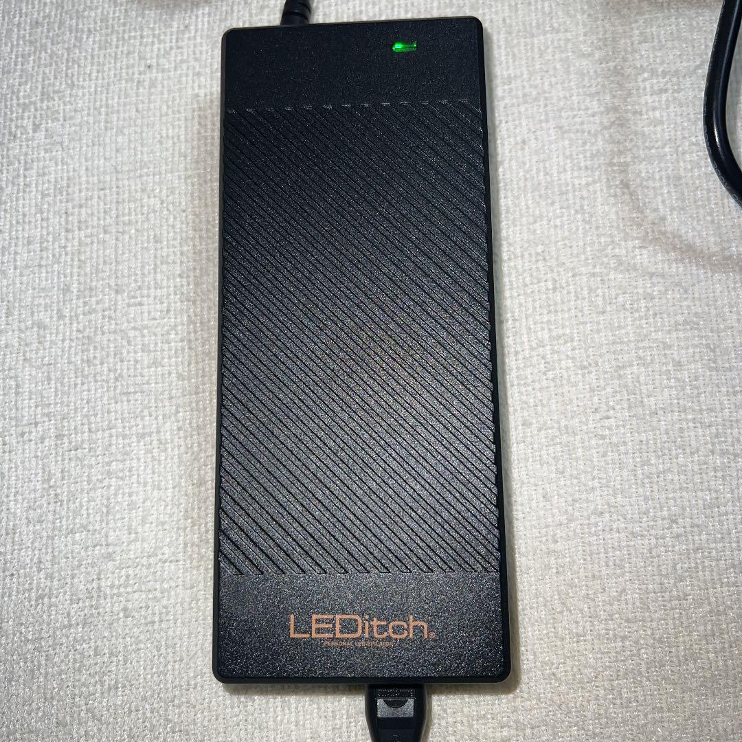 【今週大幅値下げ中】⭐︎脱毛したい人必見⭐︎LEDitch 美顔脱毛器