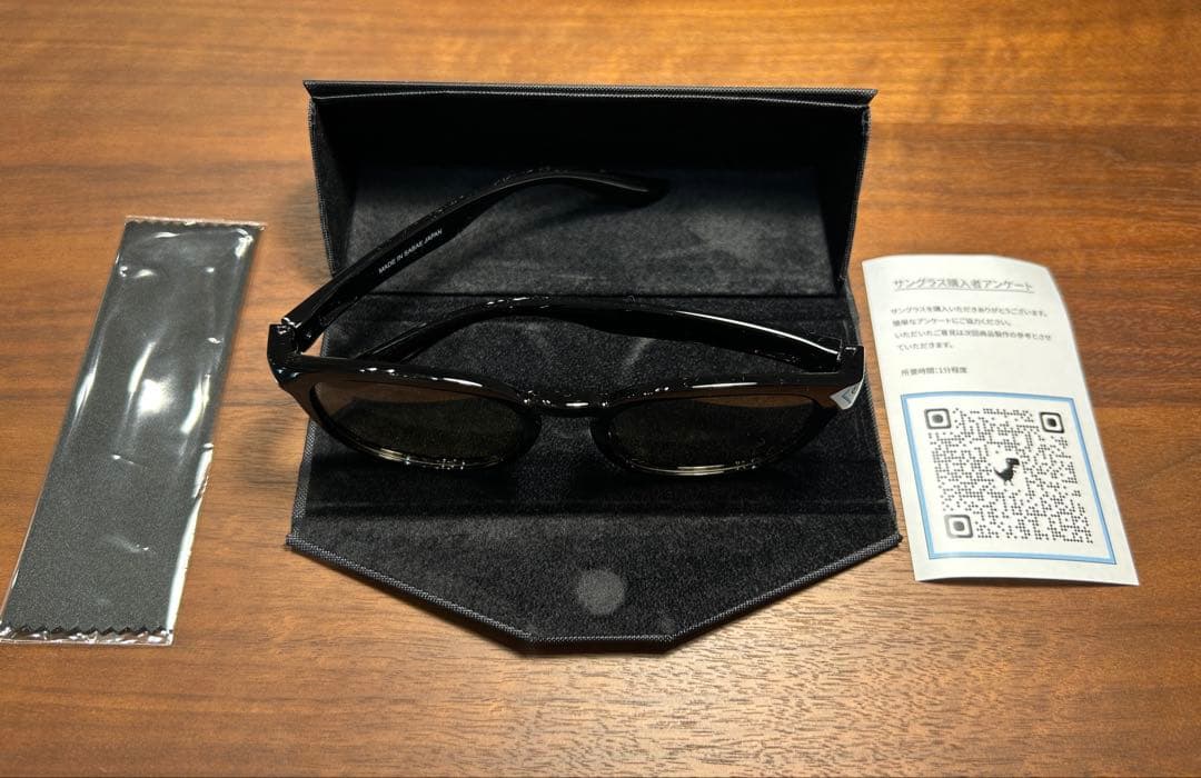 【鯖江製】トヨタ アップサイクル サングラス 偏光調光レンズ（新品未使用）