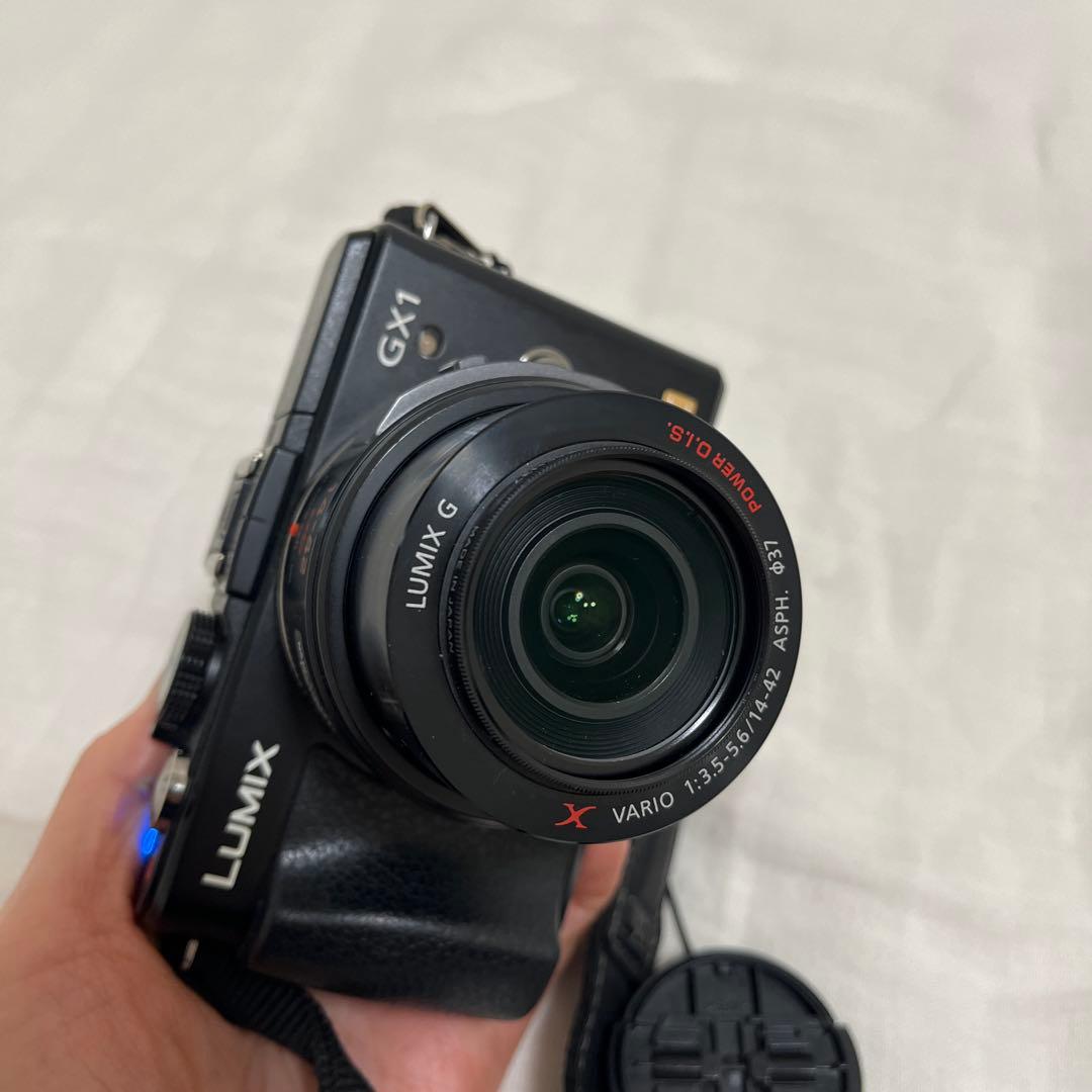 Panasonic GX1 ミラーレスカメラ 14-42mm