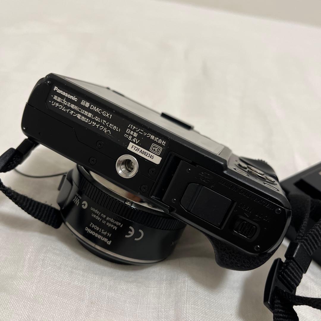 Panasonic GX1 ミラーレスカメラ 14-42mm