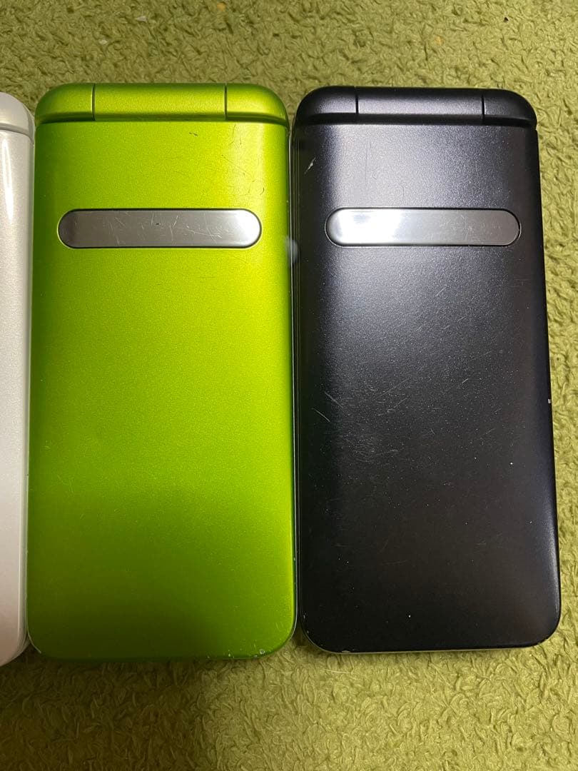 GRATINA 4g（KYF31）(KYF37)京セラ　ガラホ　ガラケー　 au