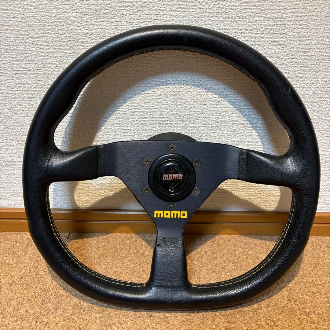 【希少！】MOMO ステアリング ヴェローチェレーシング D型 タイプ