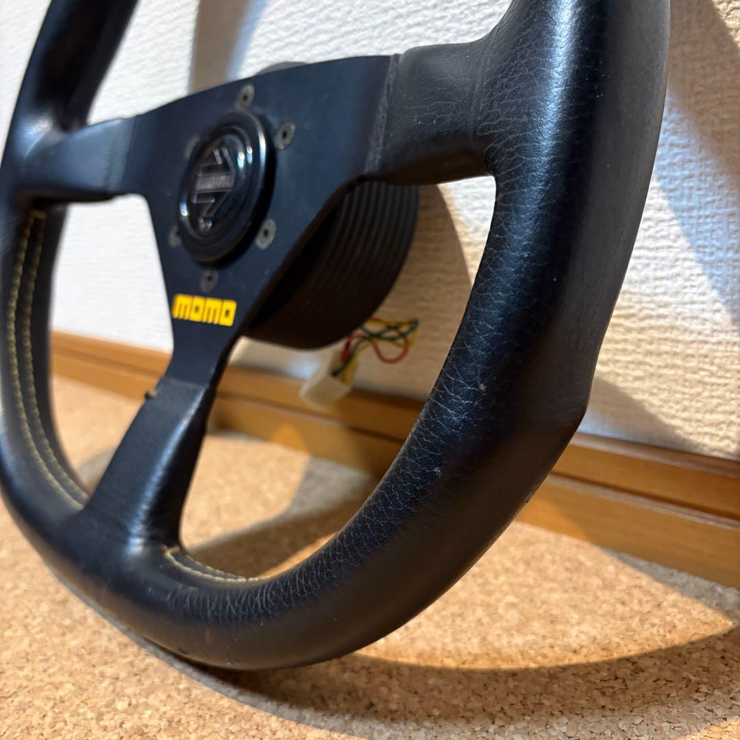 【希少！】MOMO ステアリング ヴェローチェレーシング D型 タイプ