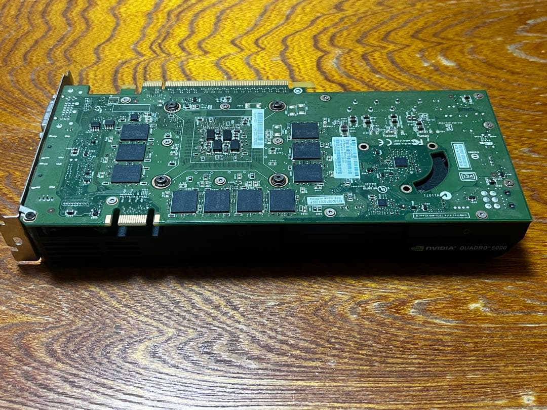 5*休様 NVIDIA Quadro 5000 グラフィックボード