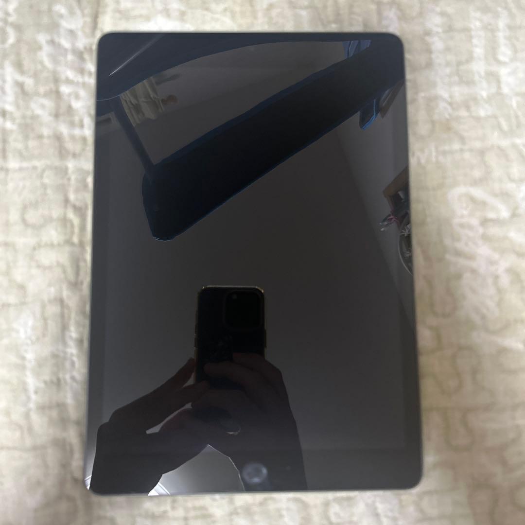 iPad第9世代　10.2インチ