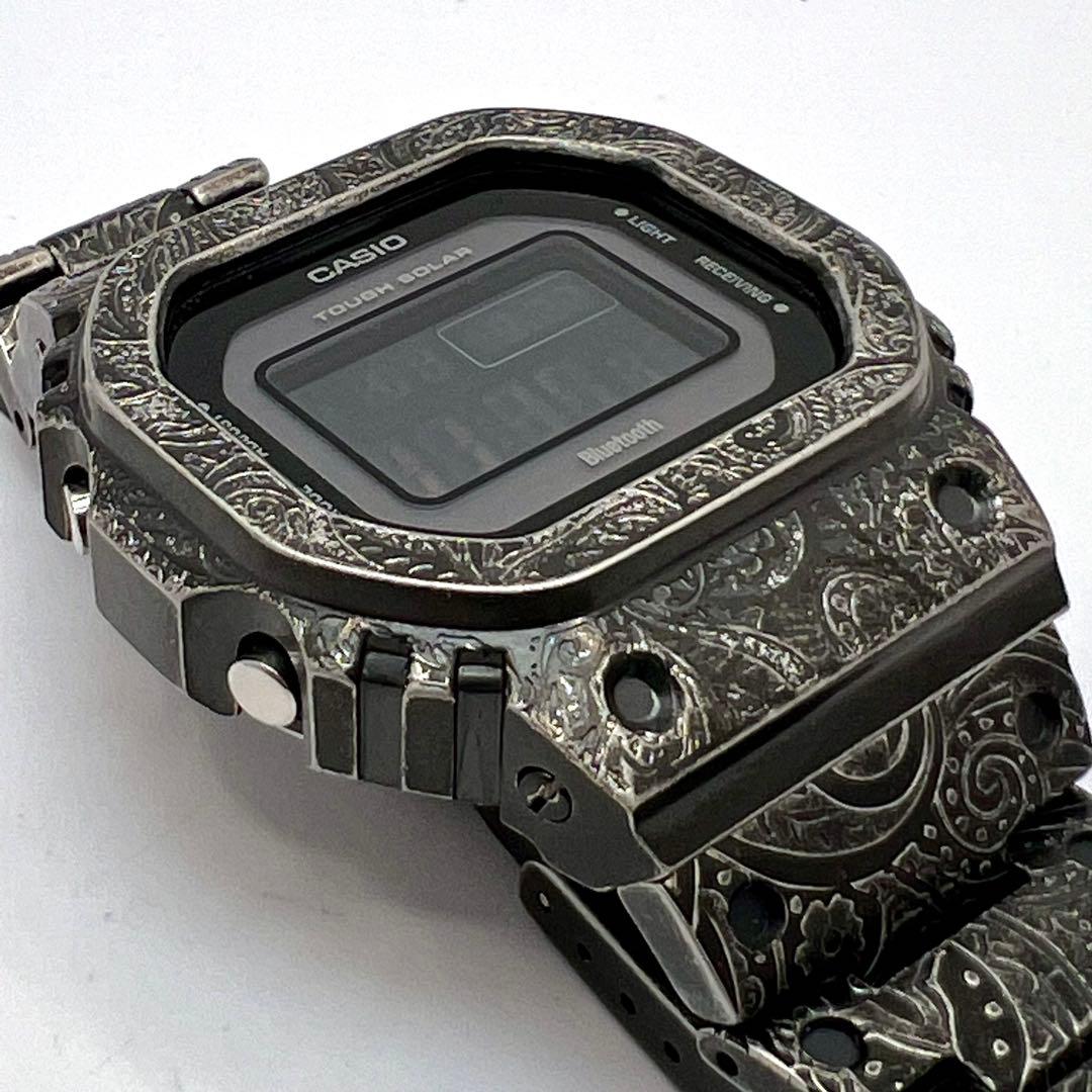 新品 G-SHOCK GW-B5600メタルカスタム ペイズリー ソーラー電波