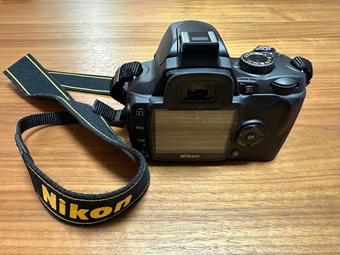 Nikon D60 デジタル一眼レフカメラ+シグマ18-200mm