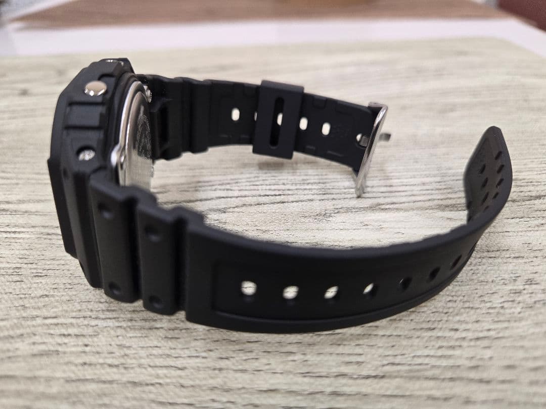 時計 CASIO G-SHOCK GW-BX5600-1A1JF