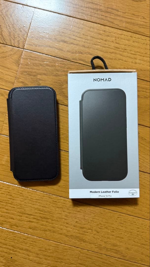 NOMAD iPhone16pro 手帳型ケース