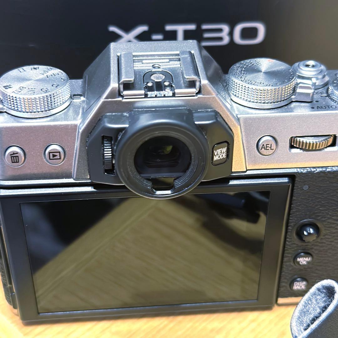 FUJIFILM X-T30 シルバー ミラーレス一眼 カメラ本体 外箱付き