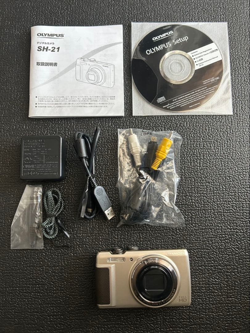 動作美品！付属品あり　オリンパス　デジタルカメラ　SH-21