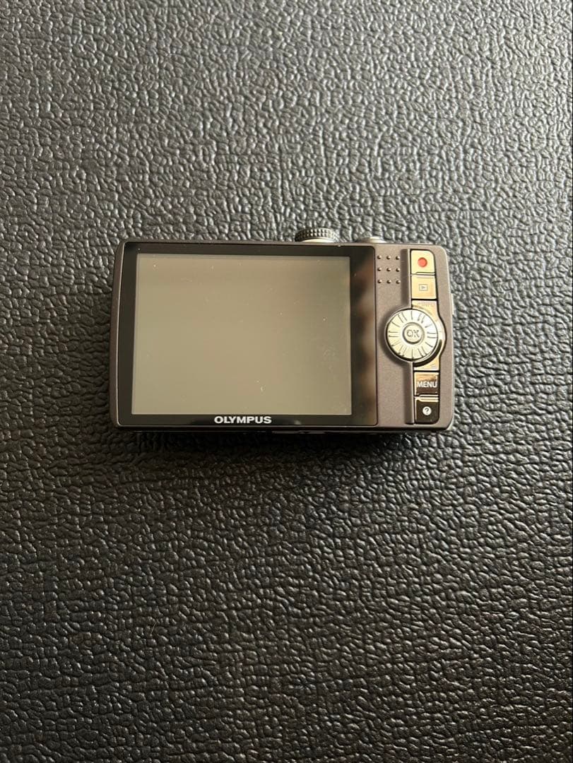 動作美品！付属品あり　オリンパス　デジタルカメラ　SH-21