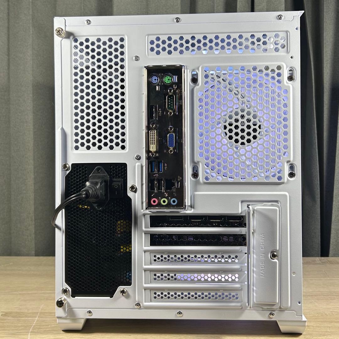 【特価価格】高性能 白 ゲーミングPC RTX3070 Windows11