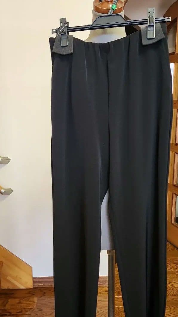 コシノヒロコ未使用品パンツ