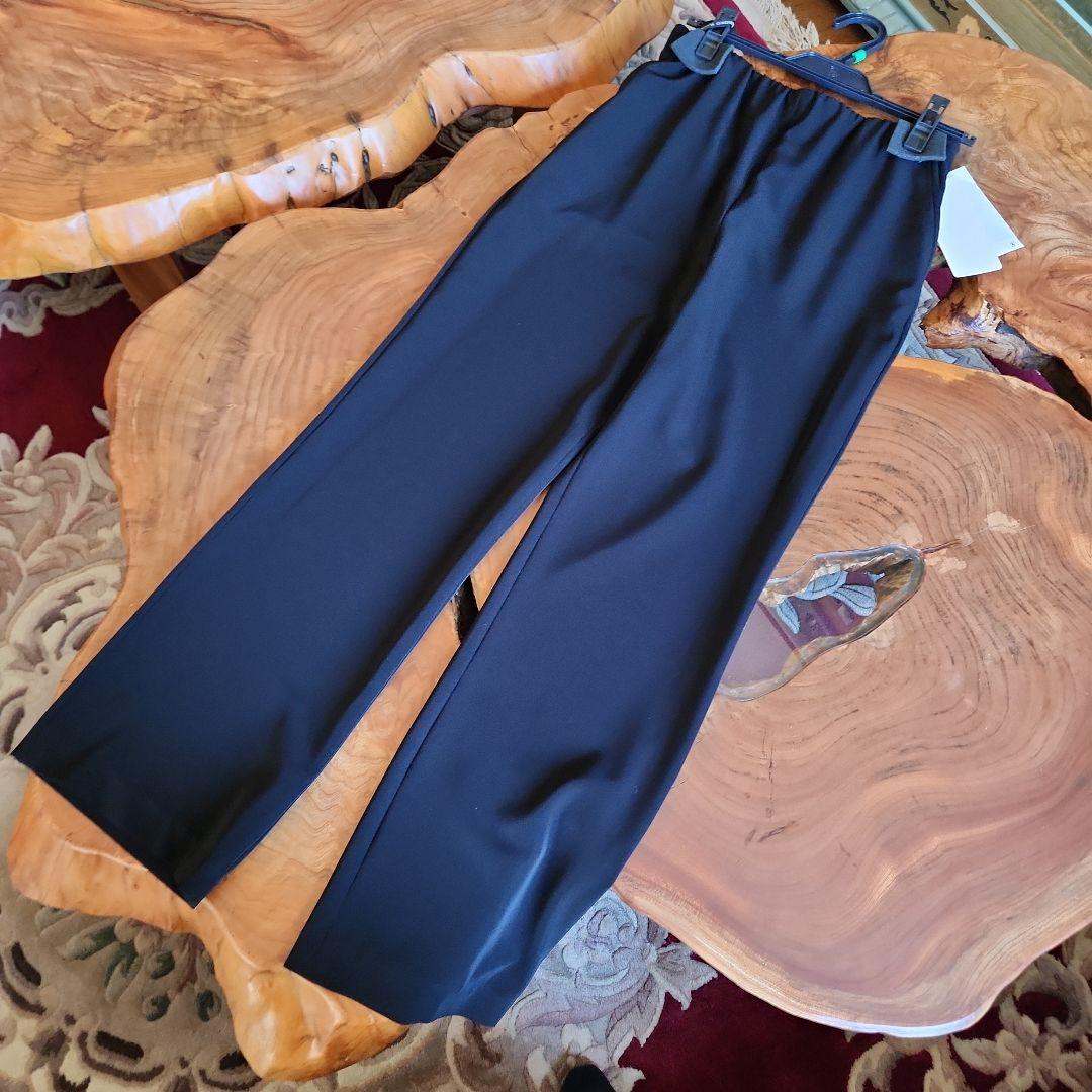 コシノヒロコ未使用品パンツ