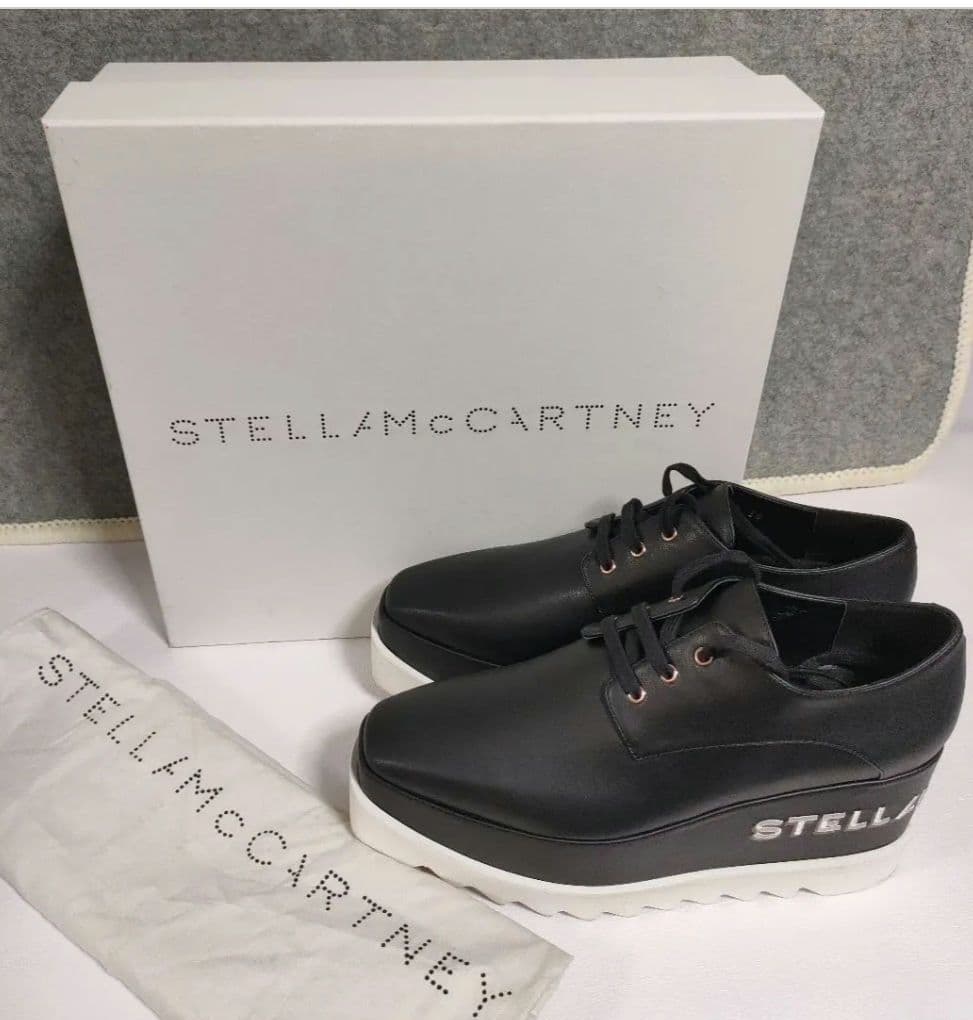 ぽあろ38サイズ24.5cmロゴ黒ステラマッカートニーエリス138000円