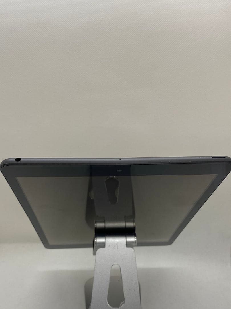 iPad 第9世代 64GB 本体　F9JGD