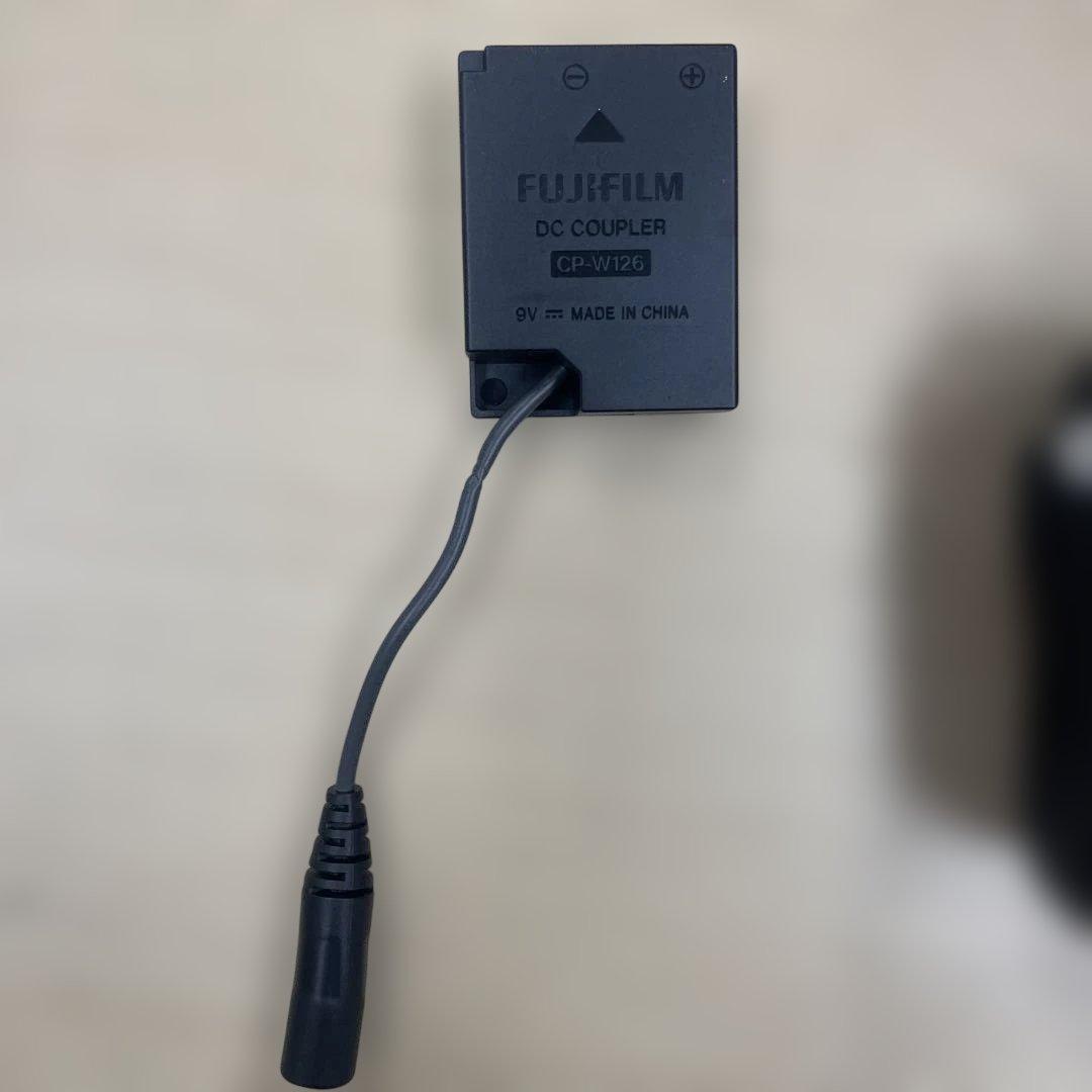 ジャンク品FUJIFILM X-T2ボディ純正ACアダプター、DCカプラー付