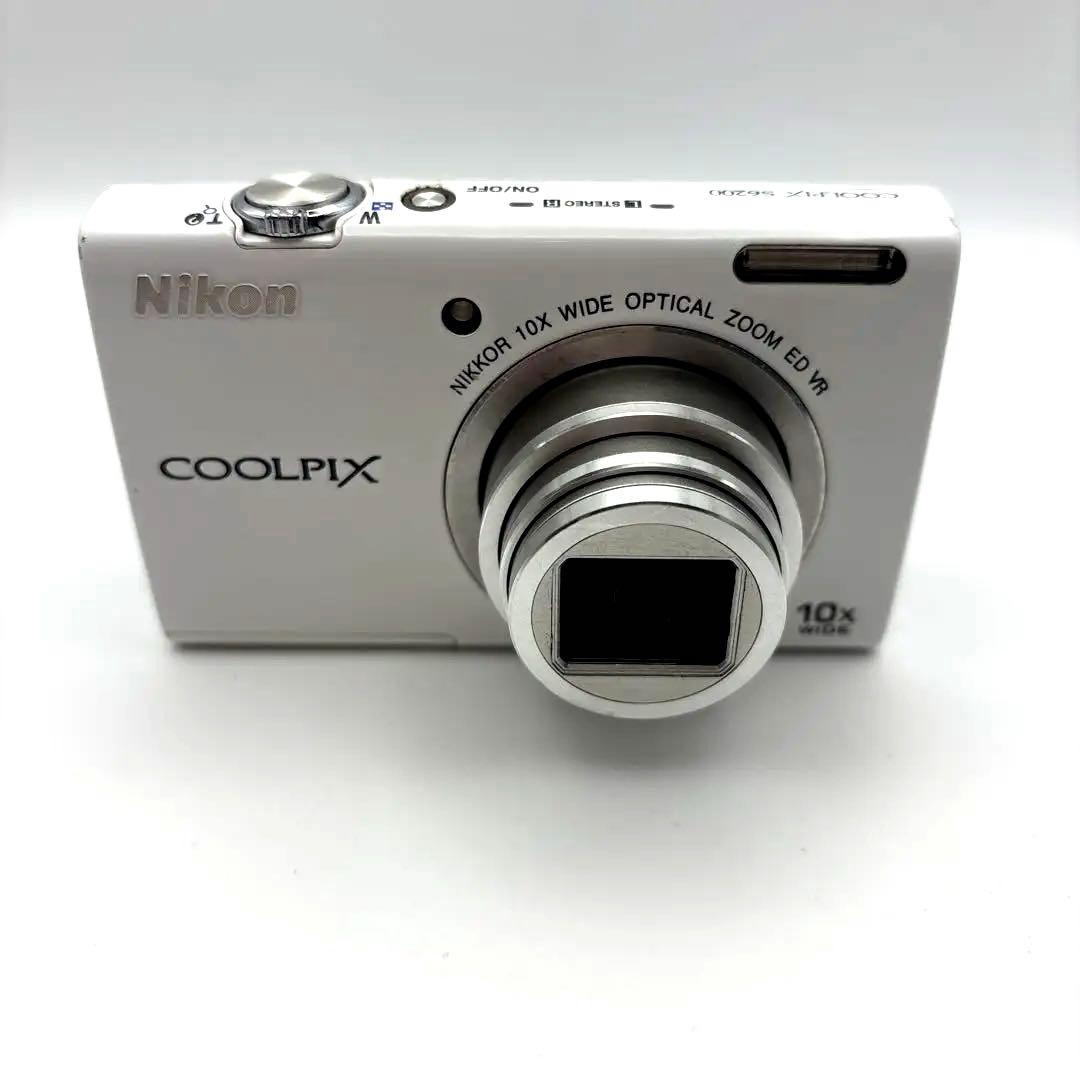 【完動品】Nikon COOLPIX S6200 ホワイト
