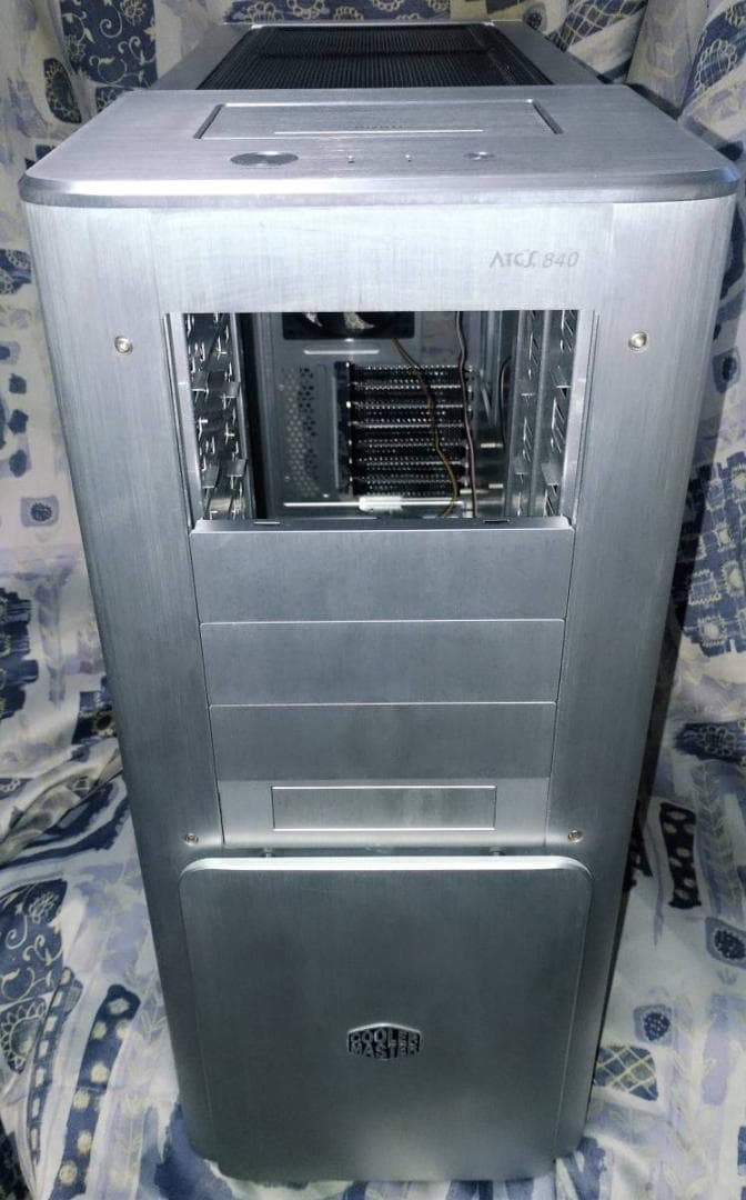 Cooler Master フルタワーケース HTPCケース アルミ シルバー