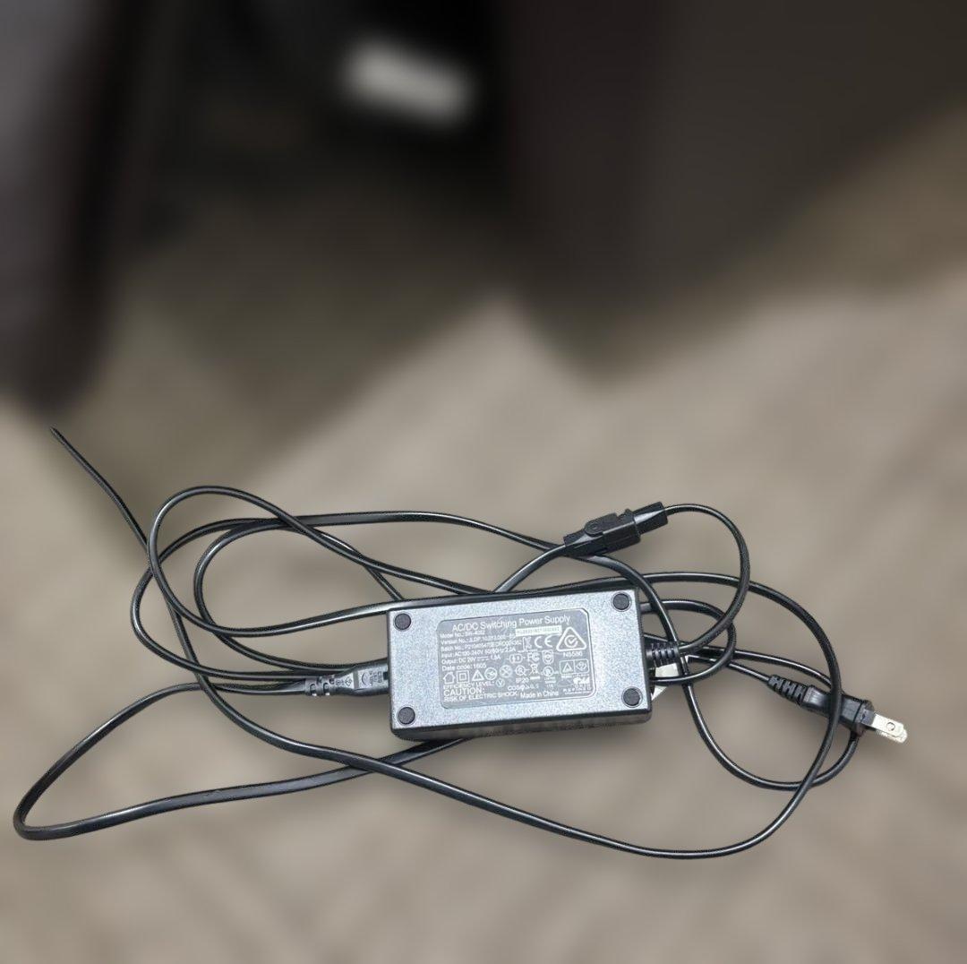 【中古】電動ラウンジチェア SHIFFON Jr リモコン・アームカバー付き