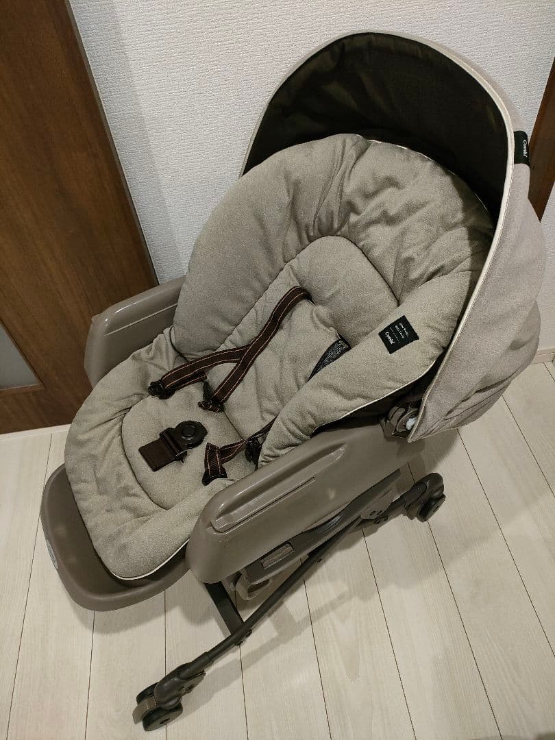 combi ネムリラ オートスイング BEDi