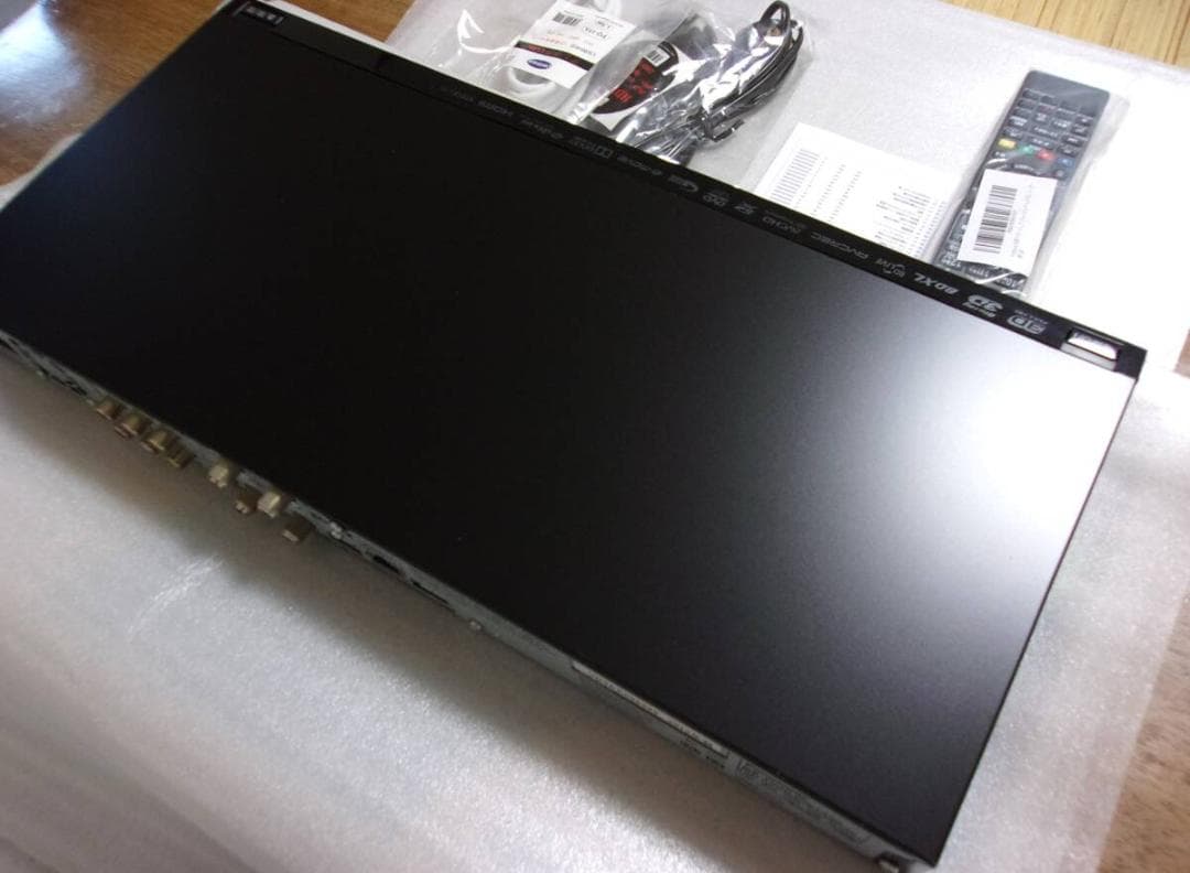 動作品/2TB HDD搭載パナソニックブルーレイレコーダーDMR-BWT530①