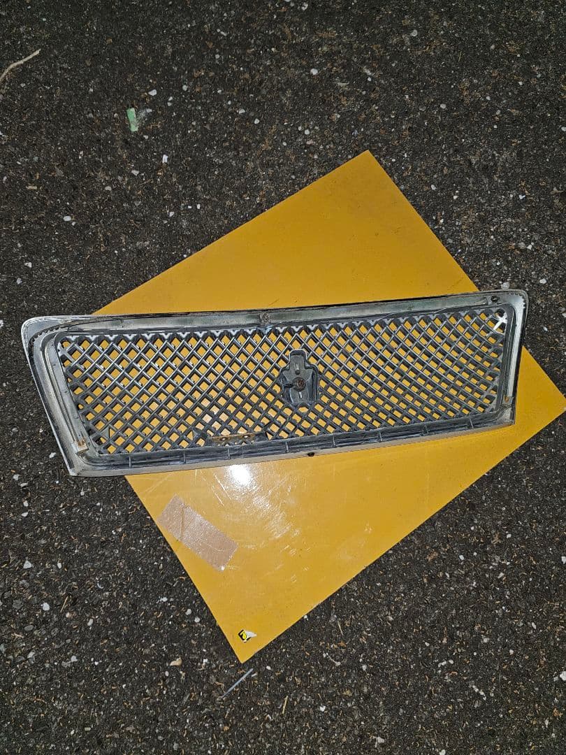 17クラウンアスリートv グリル