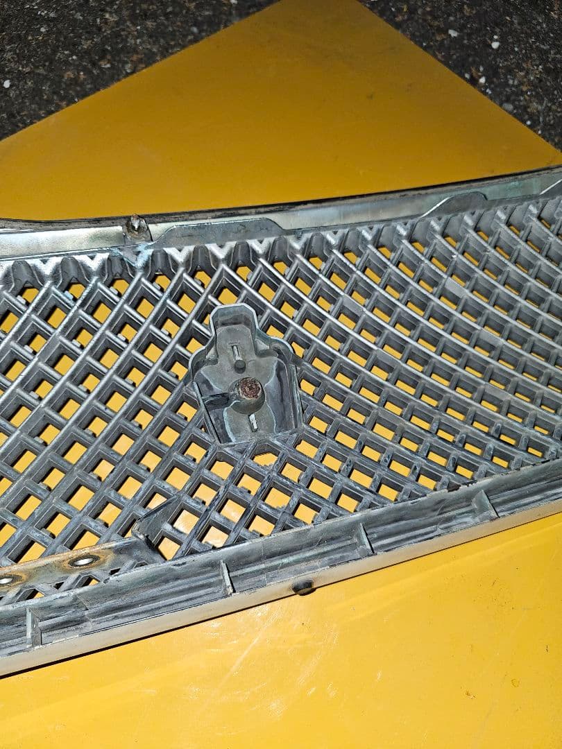 17クラウンアスリートv グリル