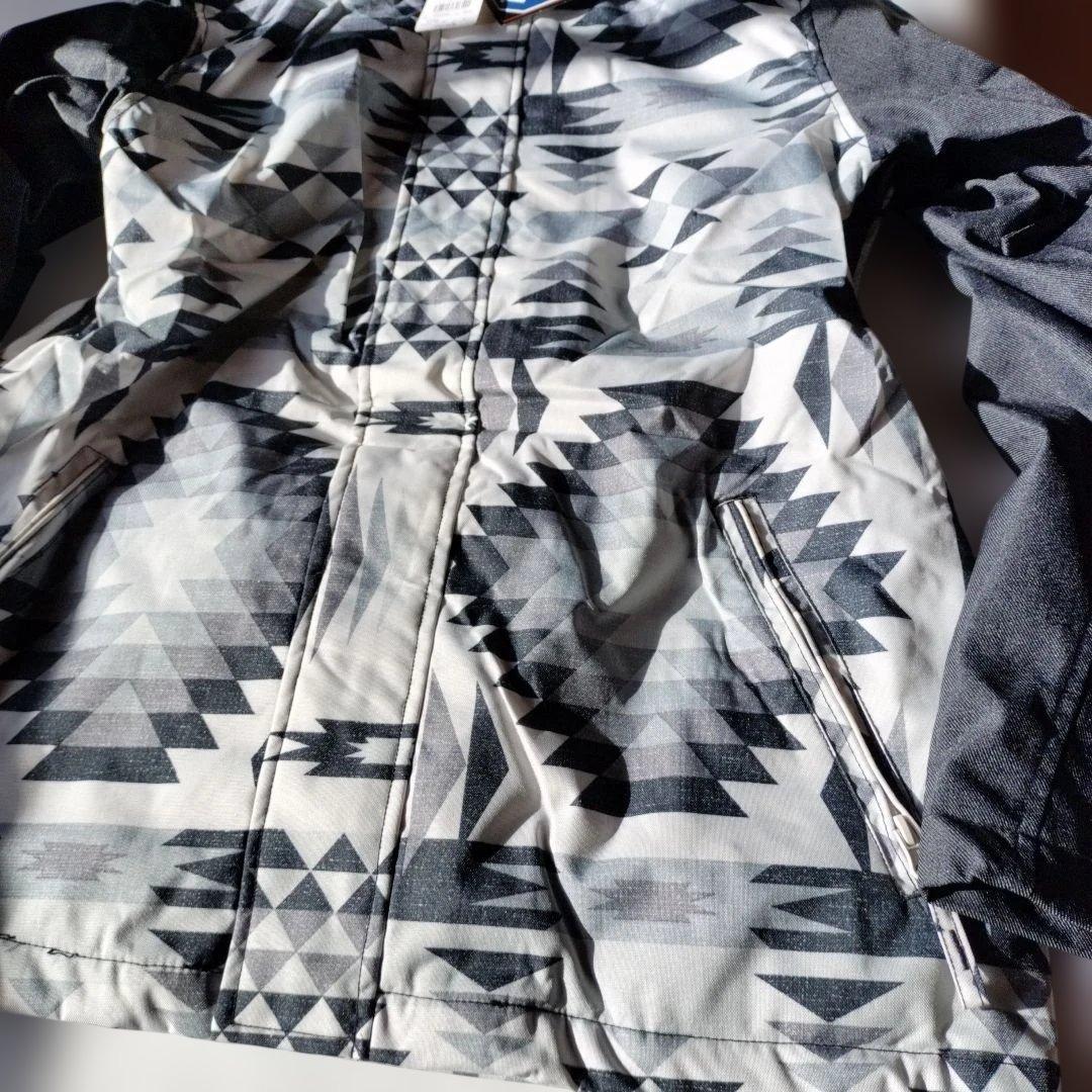 未使用　Ｌサイズ オーシャンパシフィック　スキー　　　　 ボードウェア　上着２枚