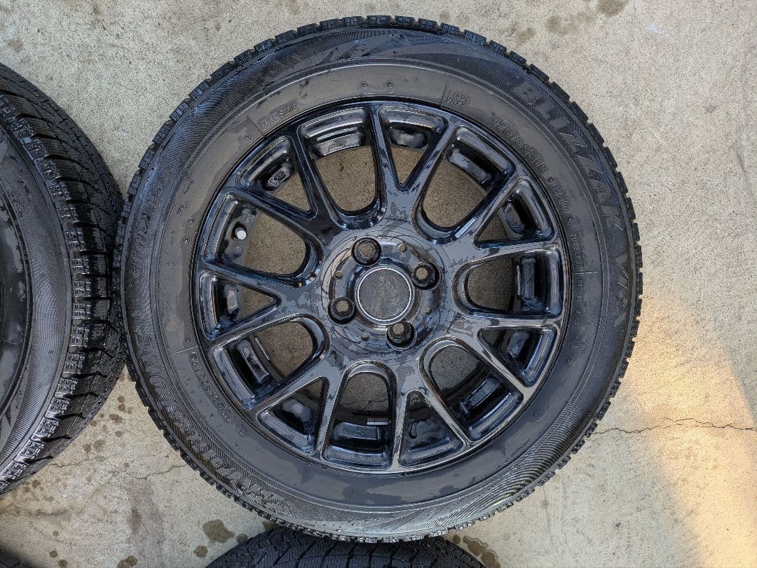175/65R15　ブリヂストンBLIZZAK VRXスタッドレスタイヤ 4本