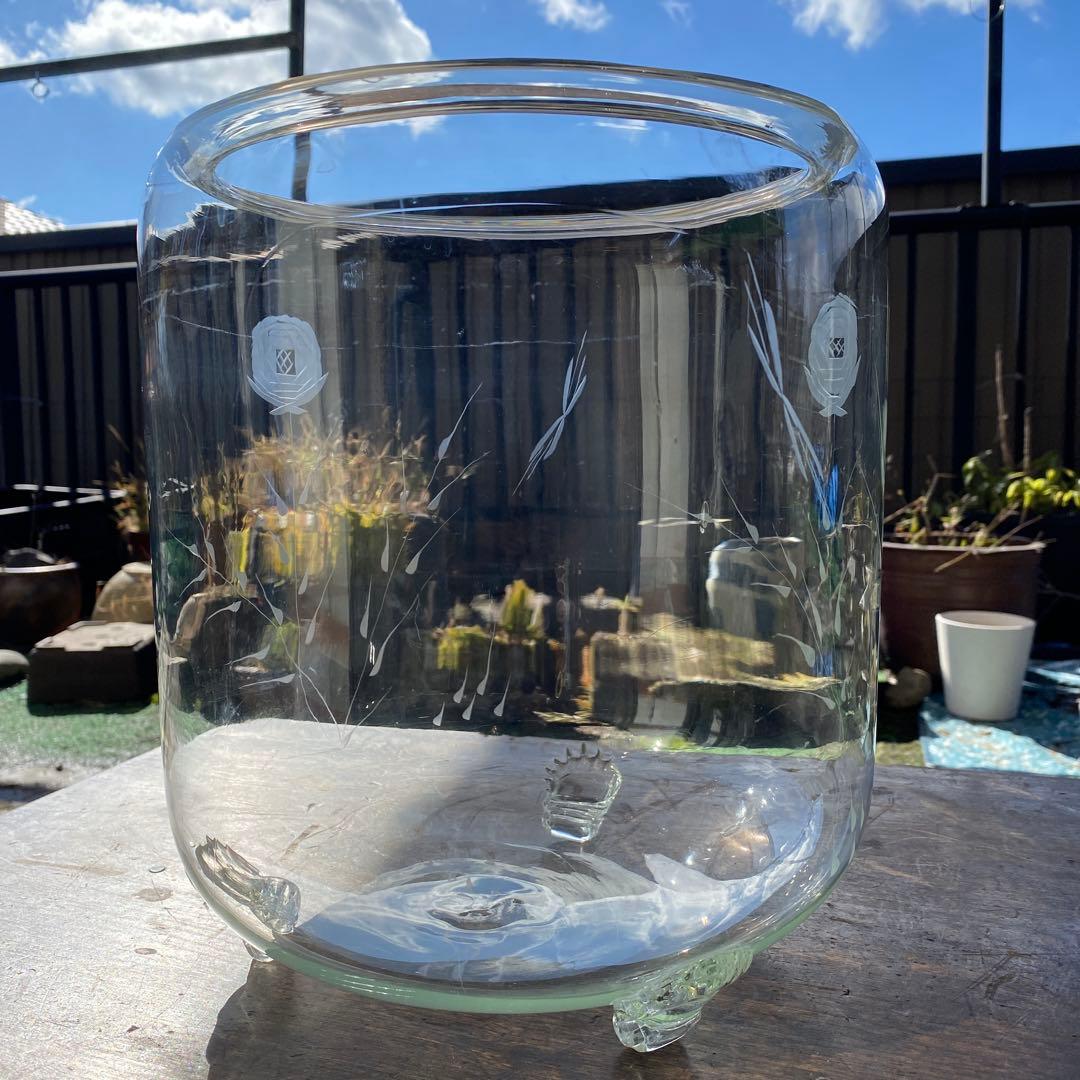 アンティークガラス瓶 切子 脚付き 金魚鉢 レトロ 花柄