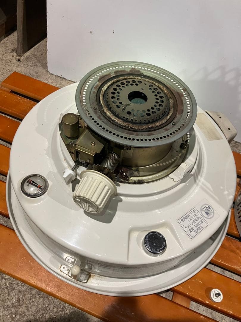 トヨトミ KRA-105 ダブルクリーン 石油ストーブ