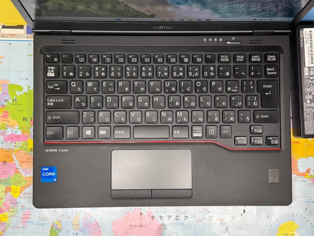 極美品 富士通 LIFEBOOK U7311/FX 13.3型 ノートPC 軽量