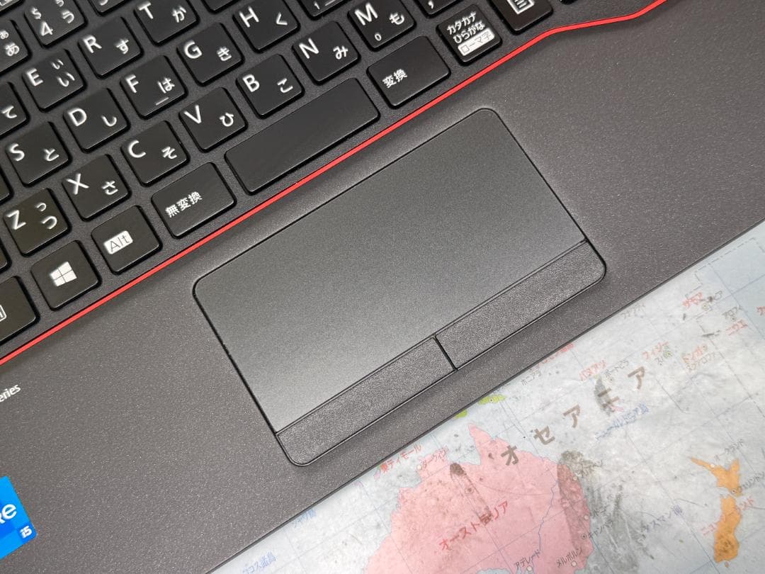 極美品 富士通 LIFEBOOK U7311/FX 13.3型 ノートPC 軽量