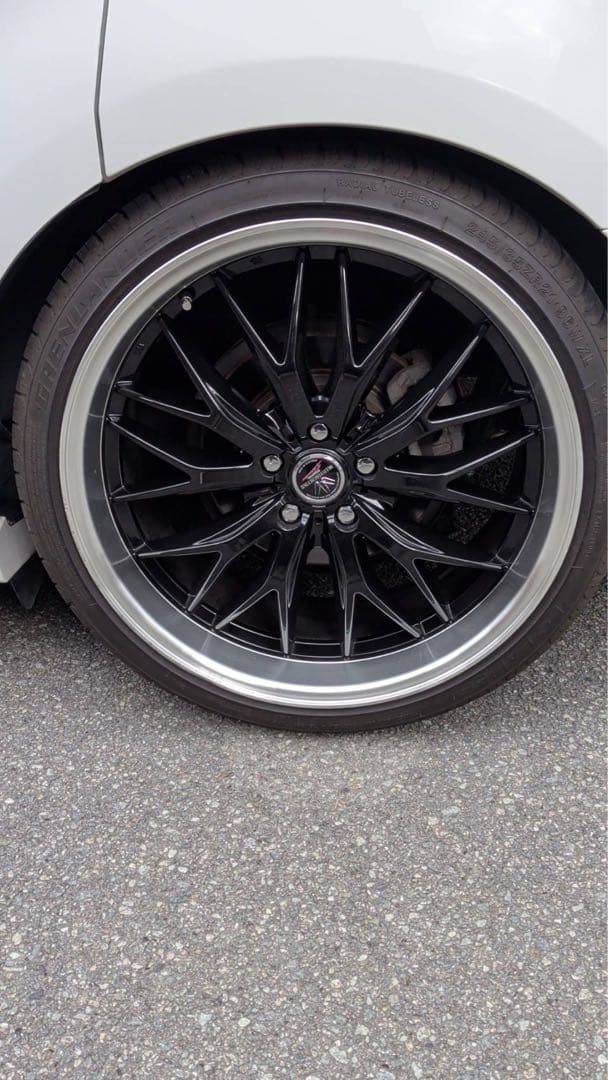 21インチ　ロクサーニ マルチフォルケッタⅡ