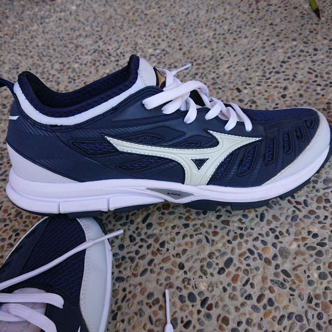 Mizuno Global Elite トレーニングシューズ ネイビー/ホワイト